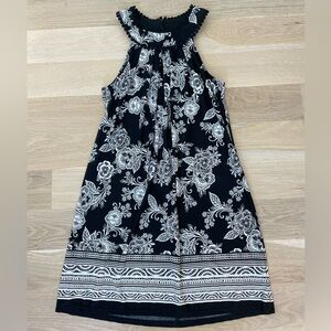 Three Hearts Black and White Floral Dress Small